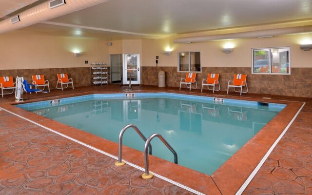 Holiday Inn Express & Suites Cincinnati - Mason by IHG