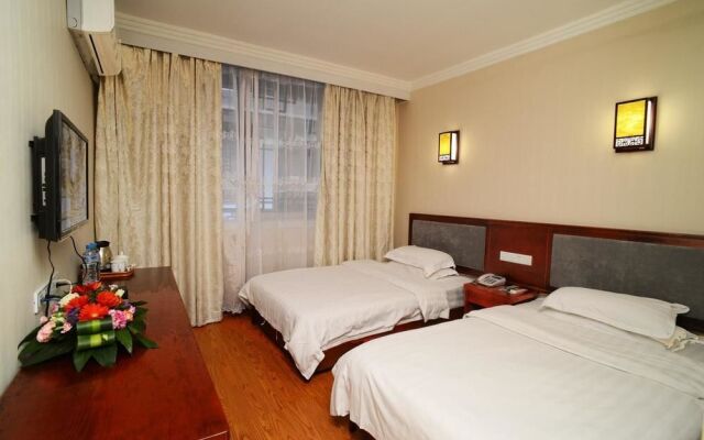 Yangshuo Imperial City Hotel