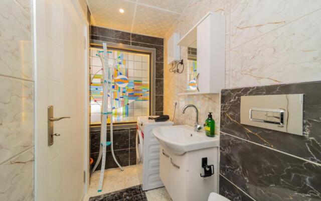 Cozy Flat Near Sea With Balcony in Muratpasa