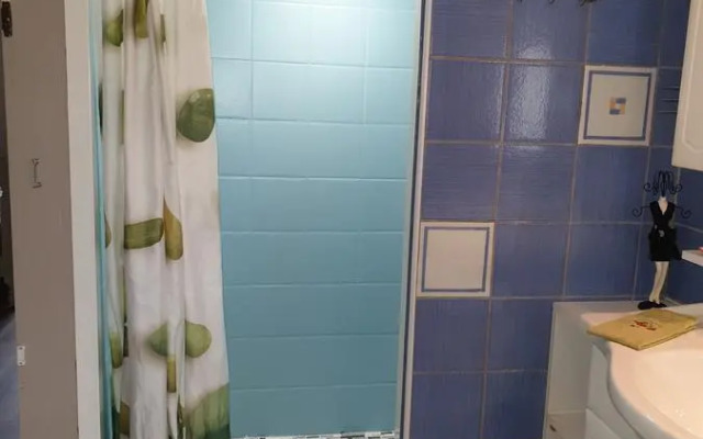 T1 Dans Maison Au Calme