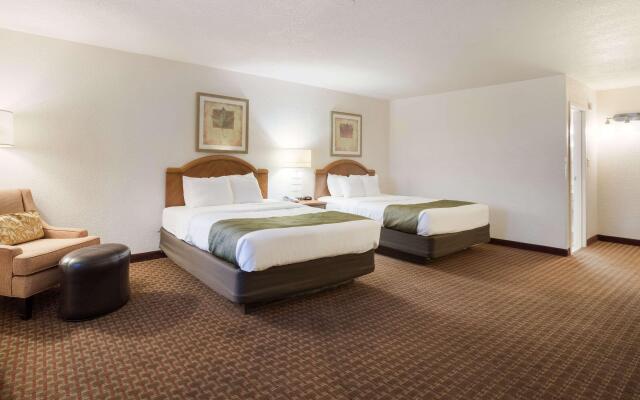 Quality Inn & Suites Lake Havasu City