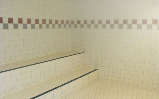 St. Eugene Golf Resort & Casino