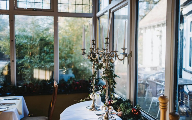 Brook Hall Hotel