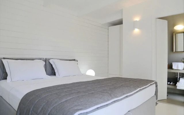 Seven Santa Maria Paros Boutique Hotel