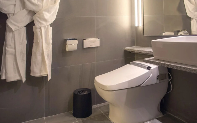 Top Cloud Hotel Cheonan