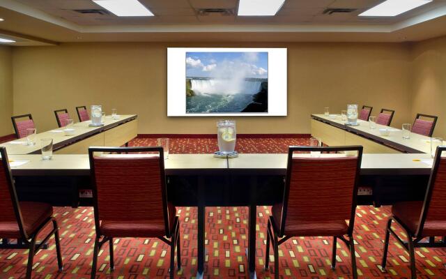 Courtyard by Marriott Niagara Falls