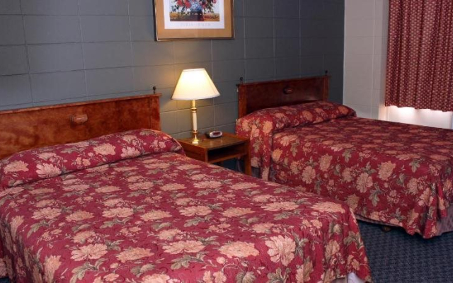 Gold River Chalet