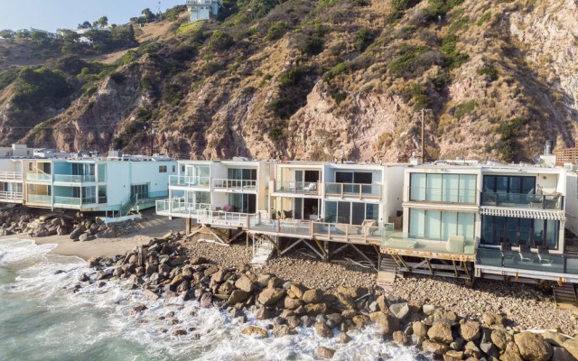 Rockpoint by AvantStay