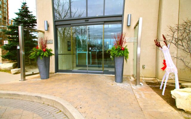 Red Maple Suites Mississauga