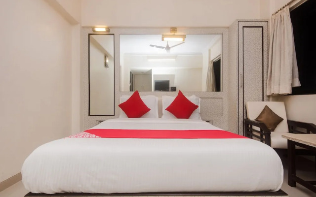 Capital O 17300 Hotel Solitaire