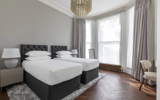 Westbourne Park Road Xviii by Onefinestay
