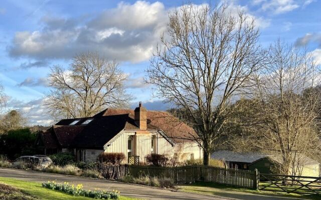 Luxury Chilterns Hideaway, Easy Access to London