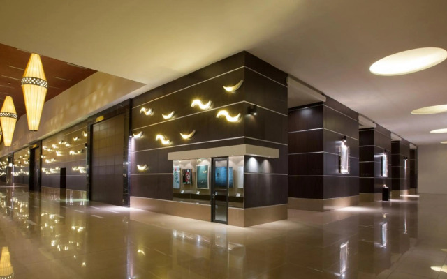 Novotel Manado Golf Resort & Convention Center
