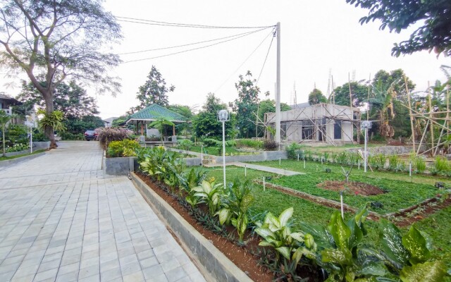 RedDoorz @ Batutulis Bogor Villa Papatong by M