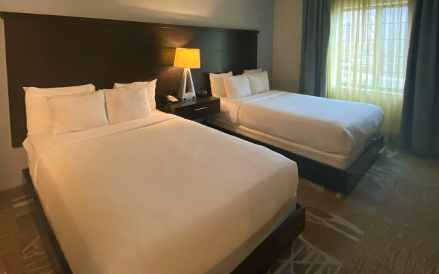 Staybridge Suites Liverpool Syra by IHG