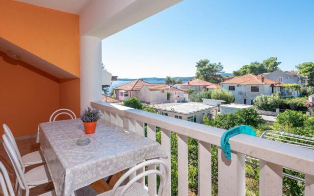 Ora  - Apartments with Pool - A11(4+2)