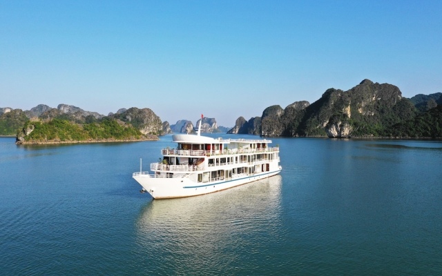 Halong Sapphire Cruise