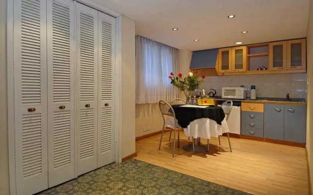 Intersur Suites