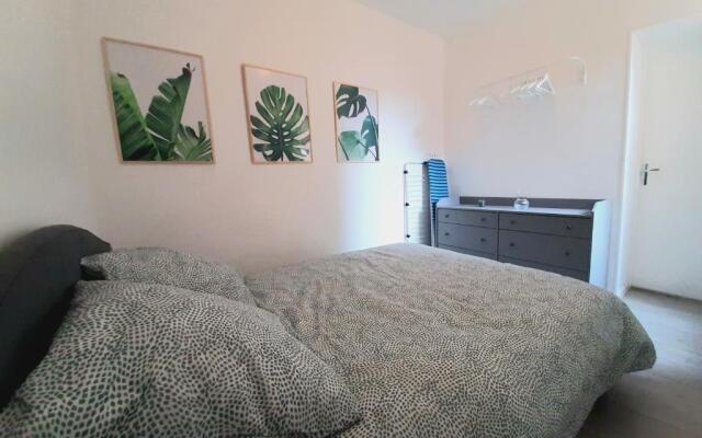 Rouen Les Chartreux Au Calme