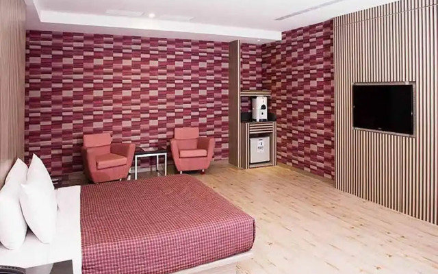 Midi Motel Ping Tung Branch