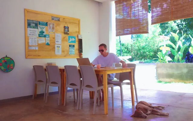 Camotes Backpackers Hostel