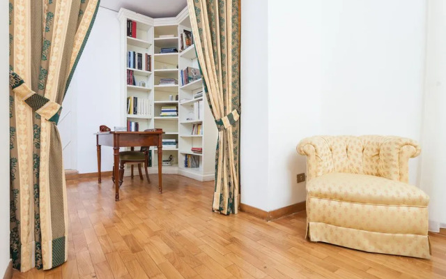 Treasurerome Spanish Steps Family 4BR