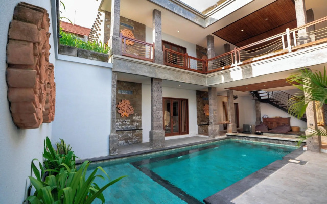 Kusuma Villa Seminyak