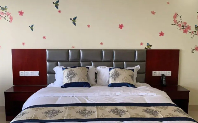 Yipin Holiday Hostel