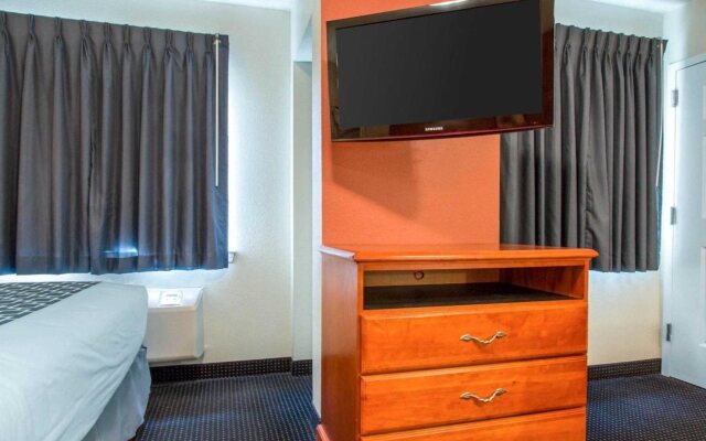 Suburban Extended Stay Hilton Head