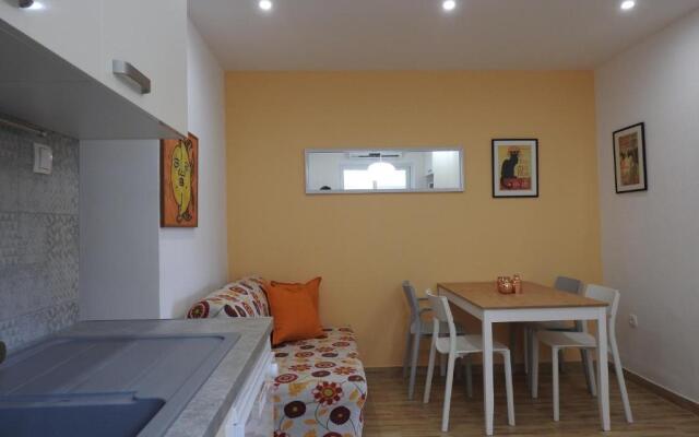 Carob Tree Apartments Klek
