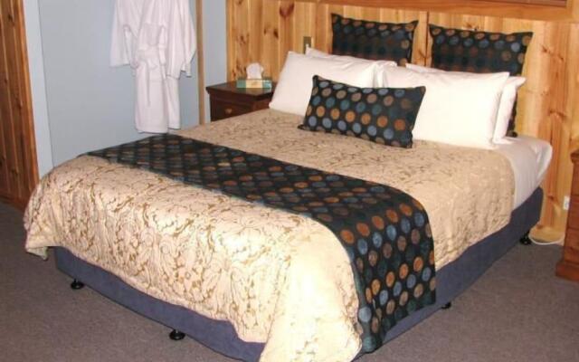 Derwent Bridge Chalets & Studios