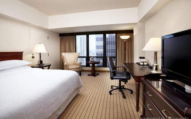 Sheraton Grand Los Angeles