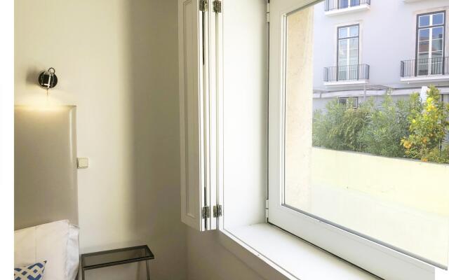 LV Premier Chiado CH2 Balcony Spacious Elevator