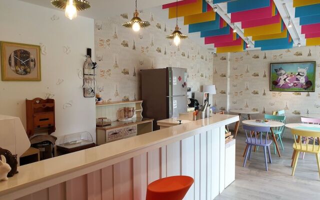 Slow Soup Hot Springs Hotel