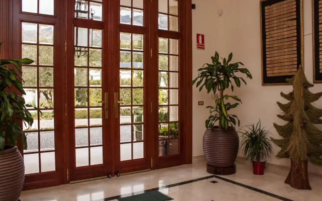 Hotel Villarocamar