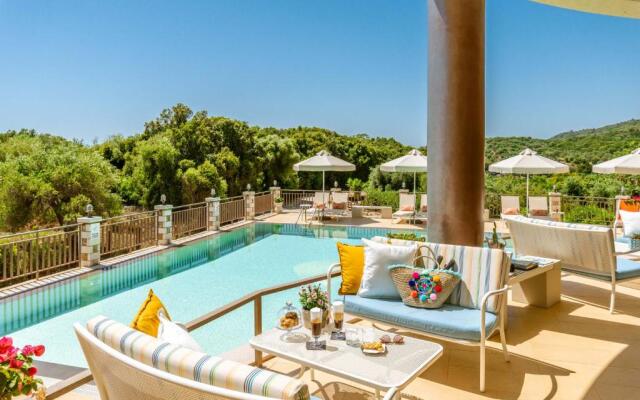 3 Aktes Resort