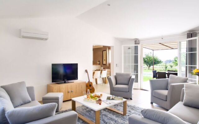 Le Clos Savornin (SSN114)