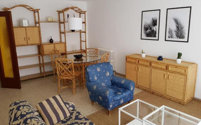 Apartament a la Placeta de Sant Joan 21, 3r