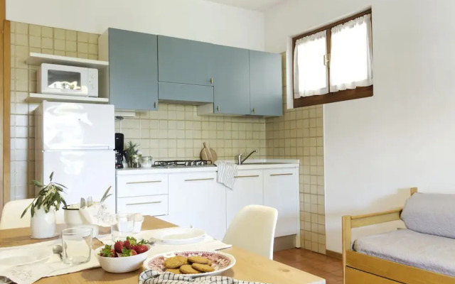 Belvilla by OYO Comfortable Apartment With Pool