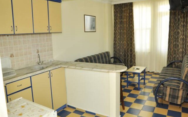 Almera Apart Hotel