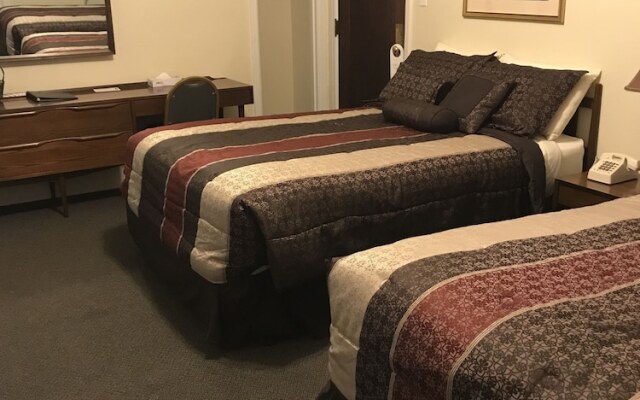 The Mountaineer Hotel