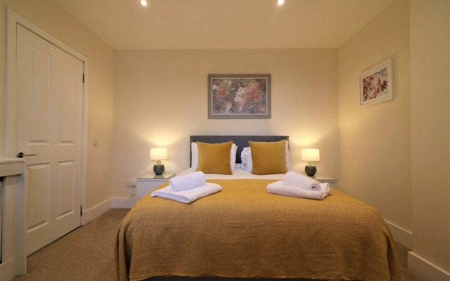 Railway Cottage - Maryhill