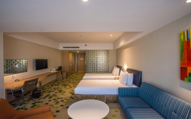 Holiday Inn Express Zhangjiakou Park View