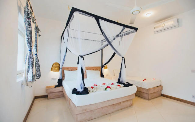 AHG Sun Bay Mlilile Beach Hotel