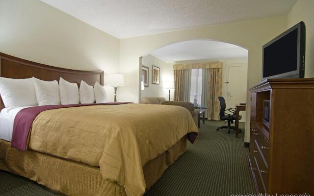 Best Western Inn & Suites - Monroe