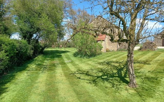 Magpie Cottage