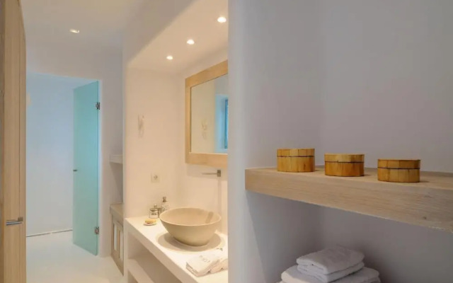 Luxury Key Mykonos 7 Bed Villa Rosella Pouli