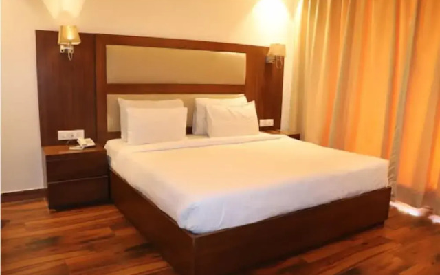 Pavna Palace Hotel