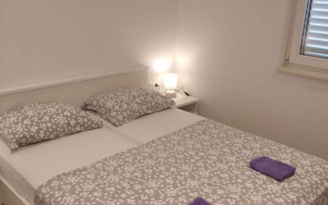 Ivan - 15 m From Beach - A3