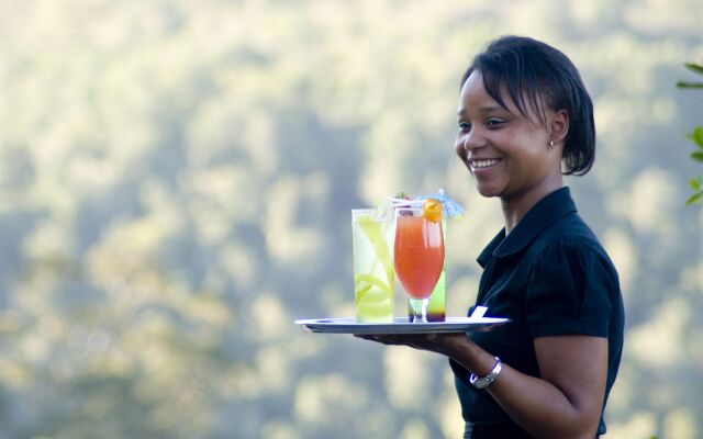 Hog Hollow Country Lodge